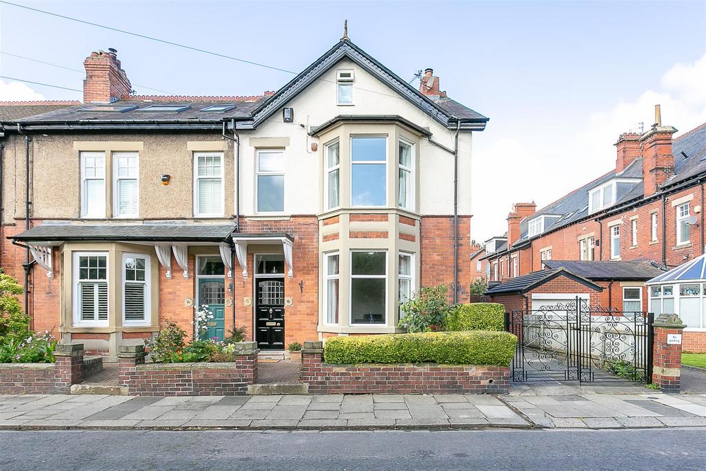Roseworth Crescent, Gosforth... 5 bed end of terrace house £625,000