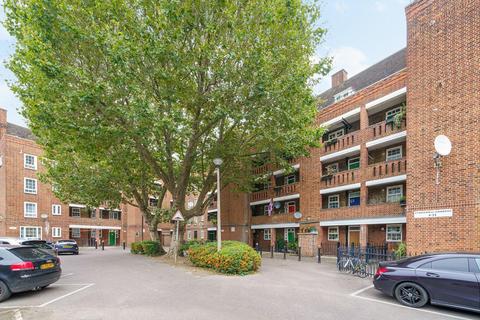 24 Stockwell Gardens, London, SW9 0RX
