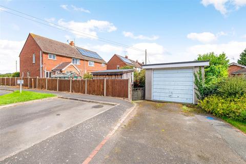 3 bedroom semi-detached house for sale, Jubilee Villas, Mamble, Kidderminster