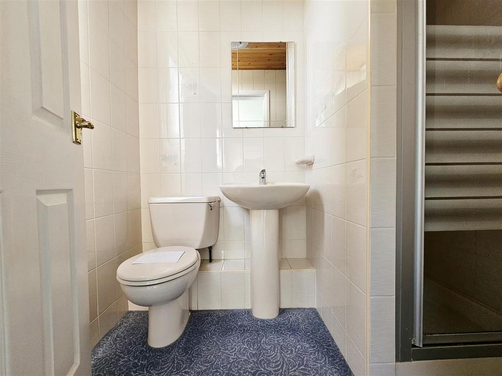 En suite shower/wc