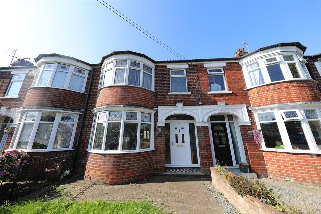 Bricknell Avenue, Hull 3 bed terraced house for sale £170,000