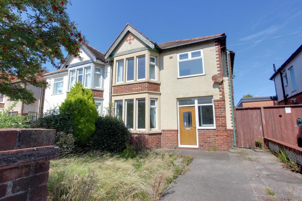 Rossall Grange Lane, Fleetwood FY7 3 bed semidetached house for sale £175,000