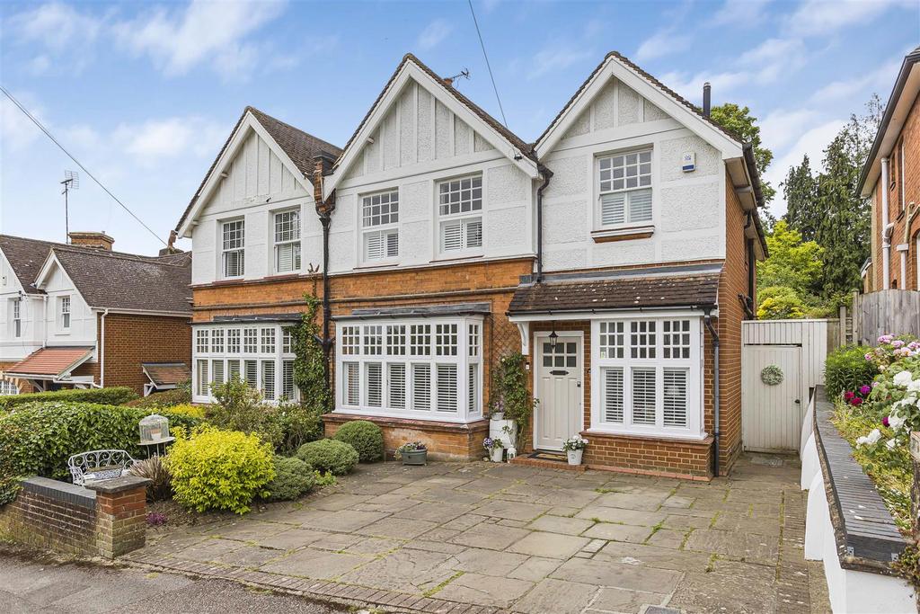 The Crosspath, Radlett 4 bed semidetached house for sale £1,395,000