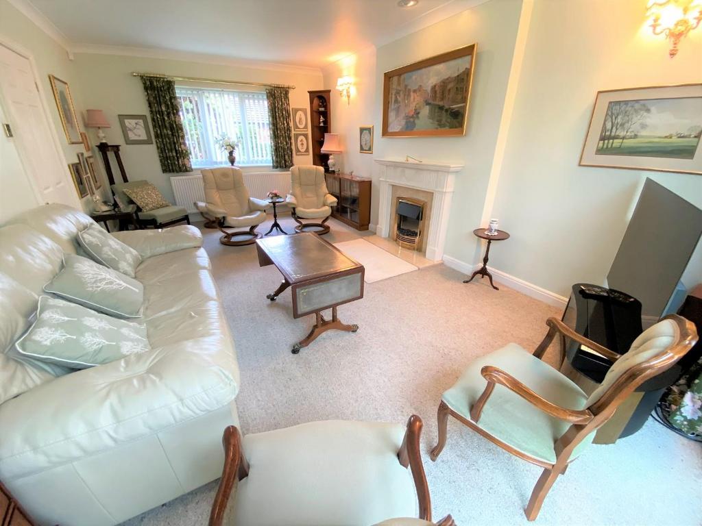 Dene Park, Didsbury 4 bed detached house for sale £750,000