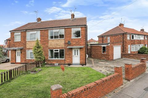 33 Anthea Drive, York, YO31 9DB