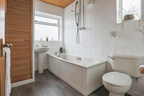 33 Anthea Drive, York, YO31 9DB