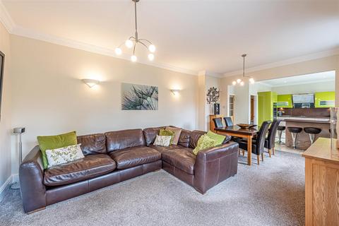 51 Ashberry Drive, Appleton Thorn, Warrington, WA4 4QS