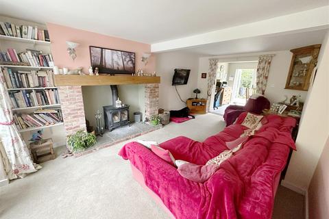 3 bedroom semi-detached house for sale - Alcester Road, Wootton Wawen, Henley-In-Arden
