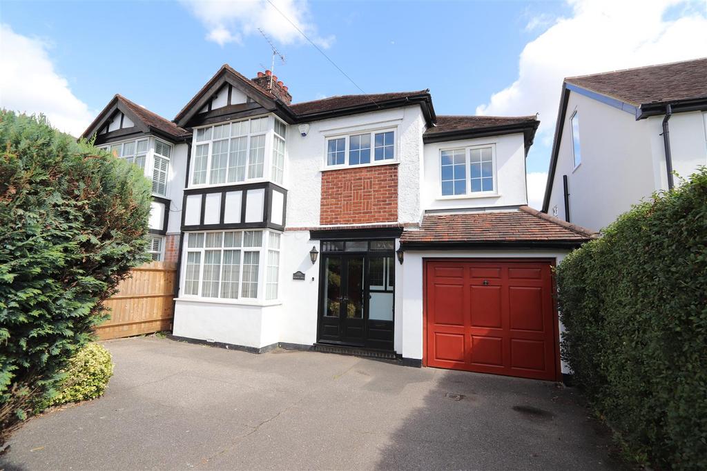 Worrin Road, Shenfield, Brentwood 4 bed semidetached house for sale