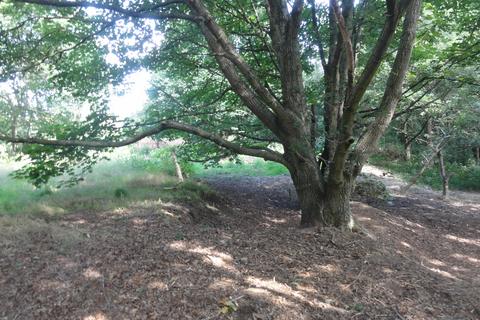 undefined, Woodlands, Leeds, LS16