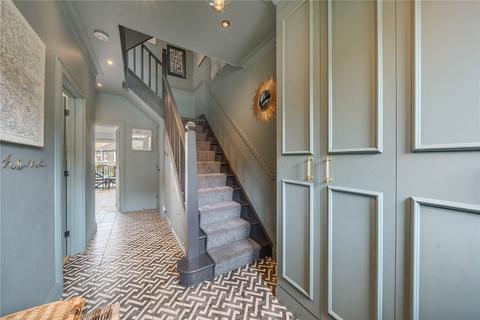 126 Victoria Road, Wood Green, London, N22 7XQ