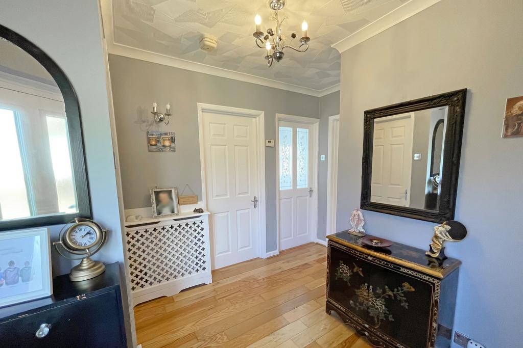 Farnham Avenue, Hassocks, West... 2 bed bungalow £575,000