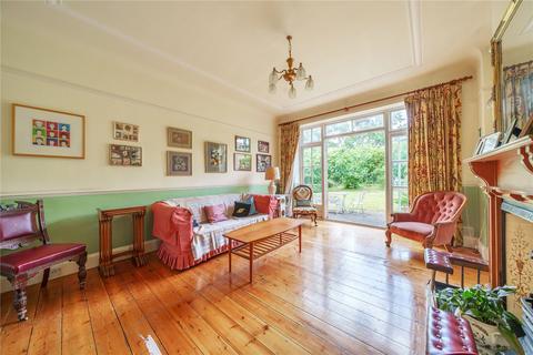 45 Woodside Avenue, London, N10 3HY