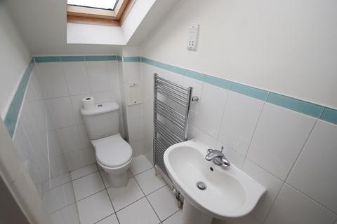 6 Ella Close, Beckenham, BR3 1GZ