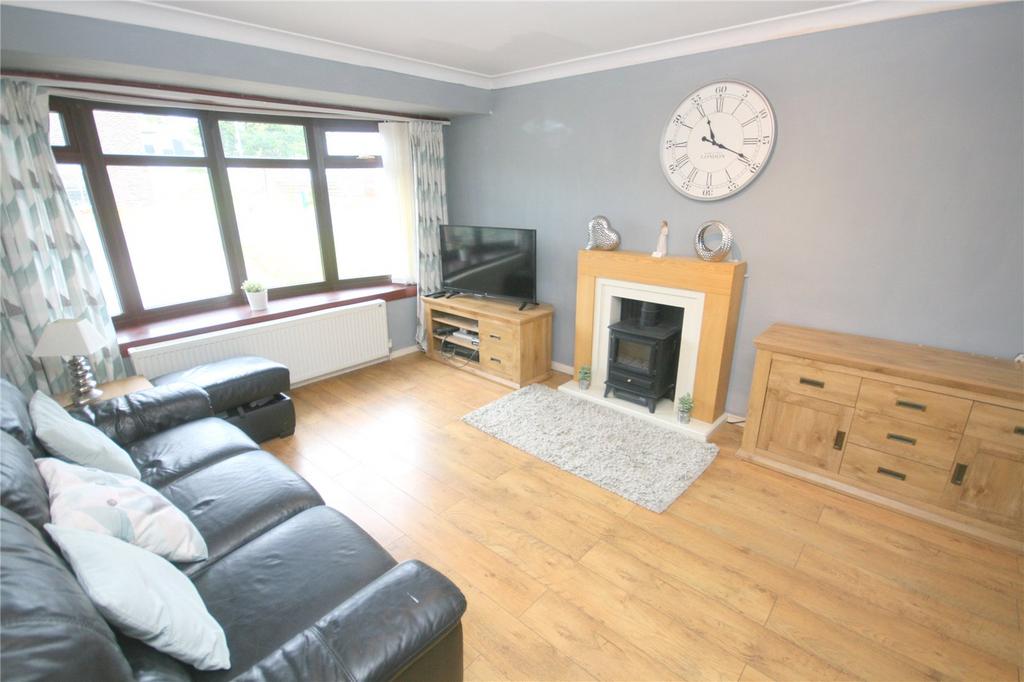 Ashkirk Way, Seaton Delaval, Whitley... 5 bed semidetached house £300,000