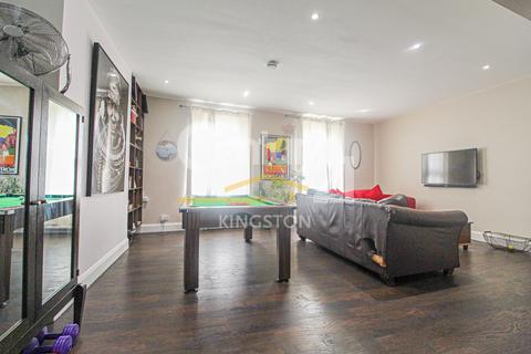 4 bedroom apartment to rent, Surbiton Road, KINGSTON UPON THAMES KT1