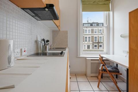 Studio to rent, Penywern Road, Earls Court, London SW5