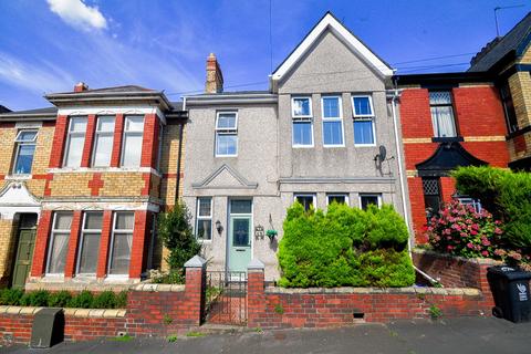 4 bedroom terraced house for sale, Somerset Road, Newport