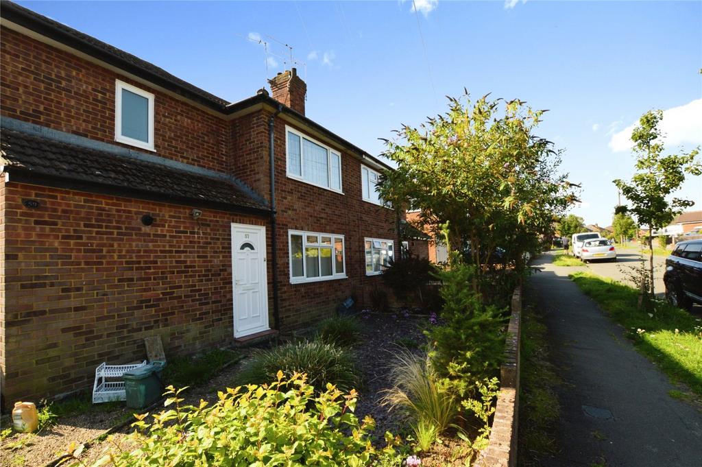 Hermitage Woods Crescent, St Johns, Woking, Surrey, UK, GU21 2 bed