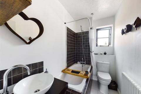 10 Bonner Walk, Grays, RM16 6PW