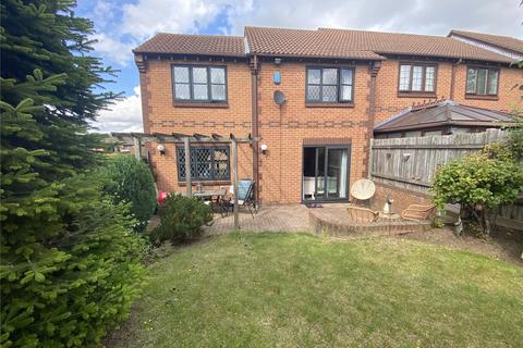 10 Bonner Walk, Grays, RM16 6PW