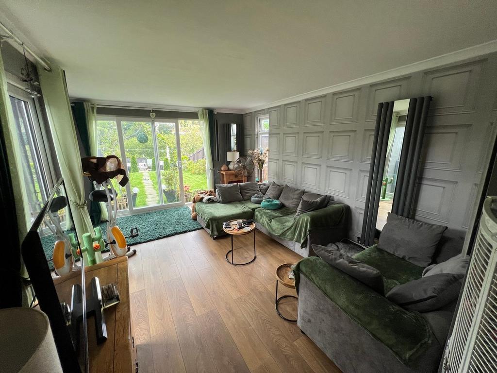 Brithweunydd Road Tonypandy Tonypandy 3 bed terraced house for sale