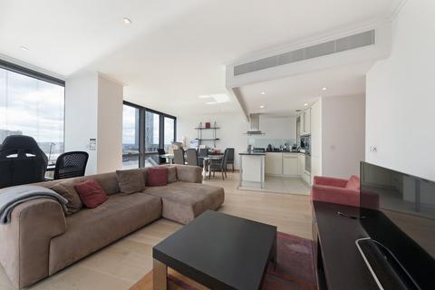 1 bedroom apartment to rent, No.1 West India Quay, Hertsmere Road, Canary Wharf, London, E14