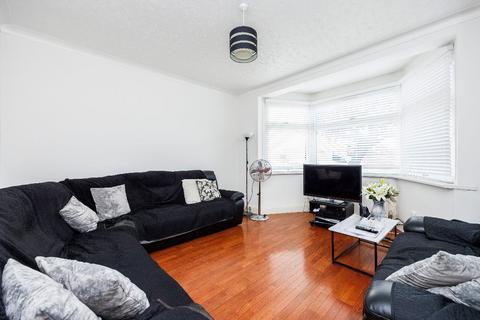 3 bedroom terraced house for sale, Ilford IG2