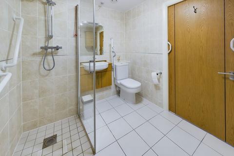 2 bedroom flat for sale, Coronation Court, County Road, Ormskirk, Lancashire