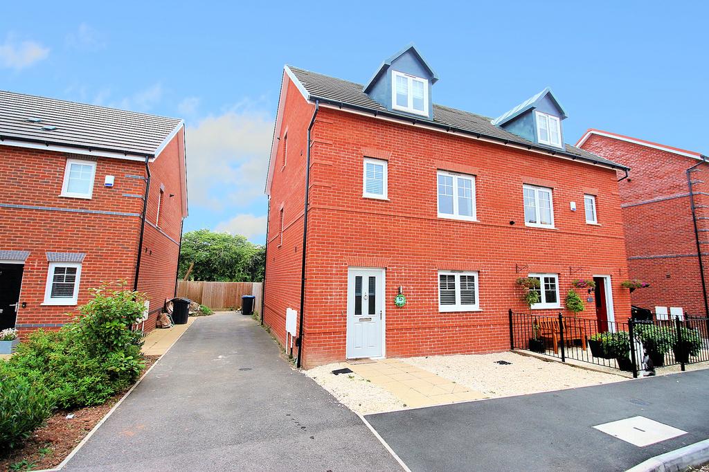 Notleyfield Close, Earl Shilton, LE9 4 bed semidetached house for sale £299,950