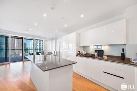 3 bedroom apartment for sale, Arena Tower, London E14