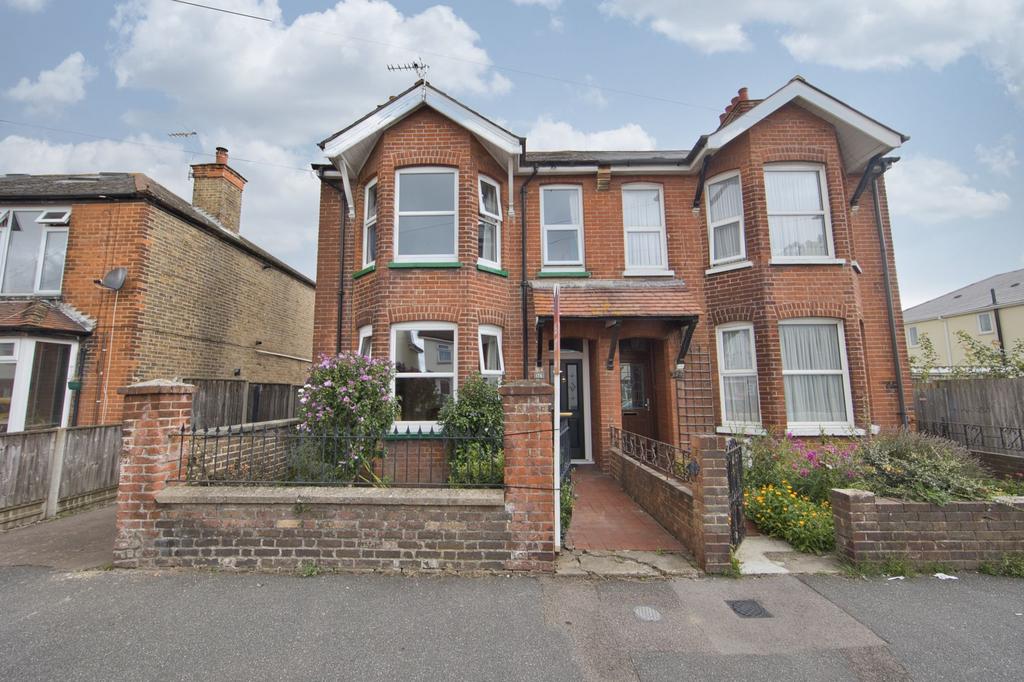 Mill Road, Deal, CT14 3 bed semidetached house for sale £389,995
