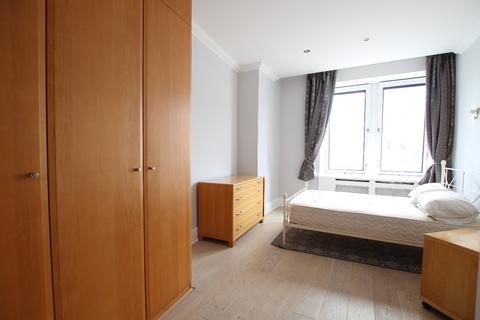 1 bedroom flat to rent, Whitehouse Apartments,  Belvedere Road, London