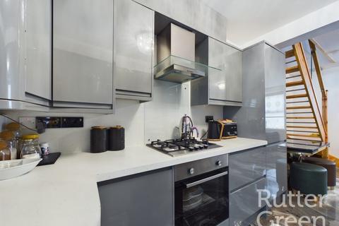 2 bedroom terraced house for sale - Clifton Street, Wigan, WN1 2BU
