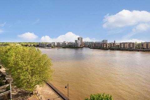 2 bedroom flat for sale, Chart House, 6 Burrells Wharf Square, London