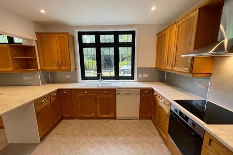 1 bedroom in a house share to rent, New Dover Road, Canterbury