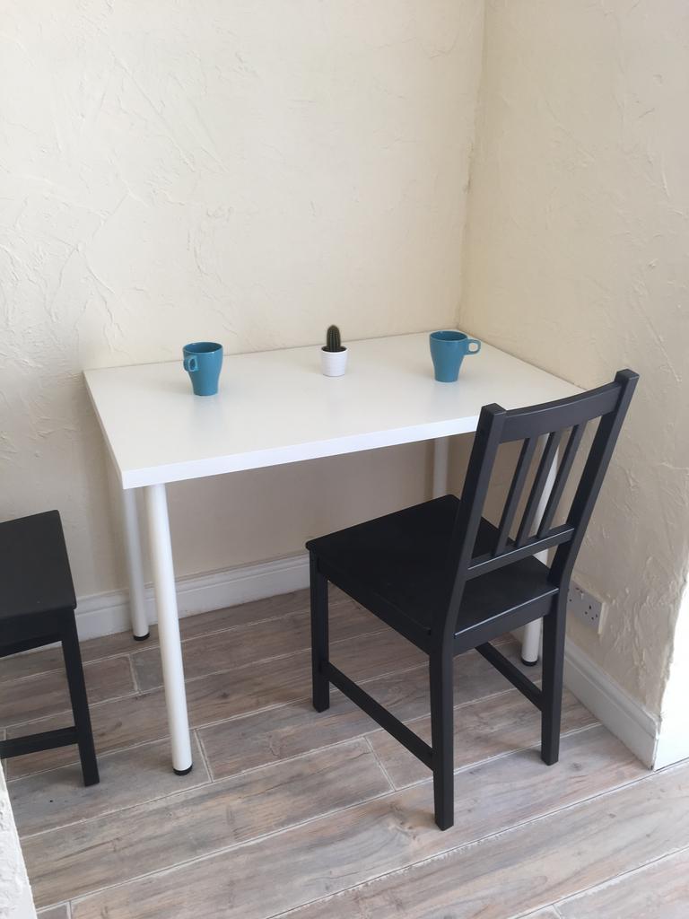 29 Wakefield Road, Normanton, WF6 Studio to rent £607 pcm (£140 pw)