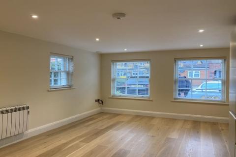 1 bedroom flat to rent, Rusham Road, Egham, Surrey, TW20