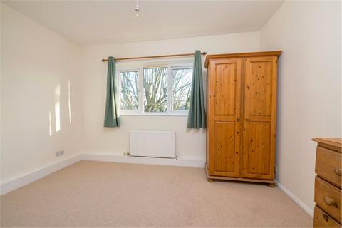 3 bedroom apartment to rent, Cedars Road, SW4
