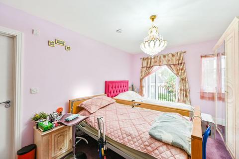 Elm Park Road, Pinner, HA5