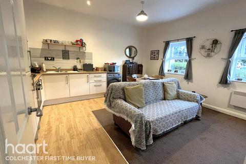 30 Apprentice Drive, Colchester, CO4 5SE