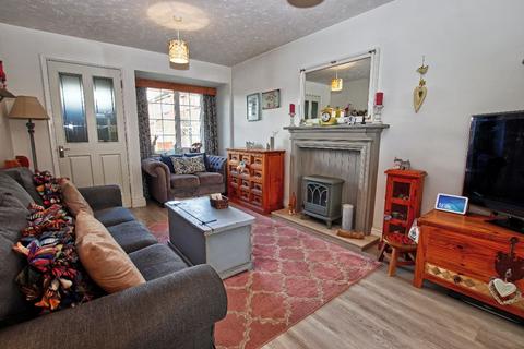 3 bedroom semi-detached house for sale - Clanfield, Waterlooville PO8
