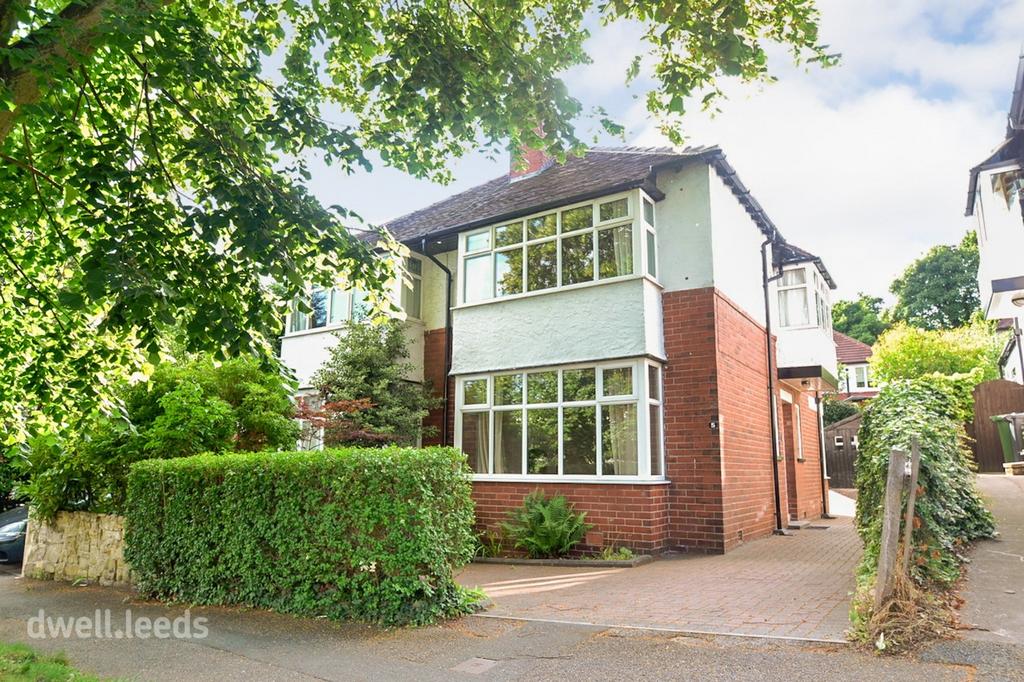 Castle Grove Avenue, Far Headingley, Leeds, LS6 3 bed semidetached