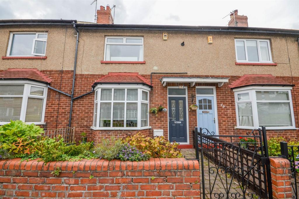 Hedley Terrace, Gosforth 2 bed terraced house for sale £220,000