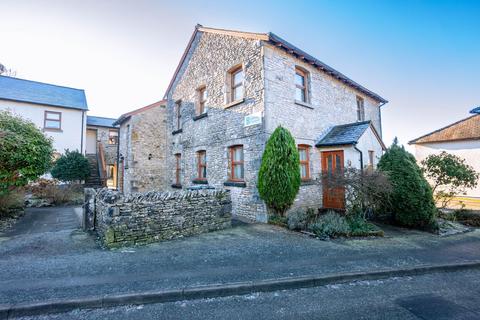 3 bedroom ground floor flat for sale, 1 Beathwaite Gardens, Levens