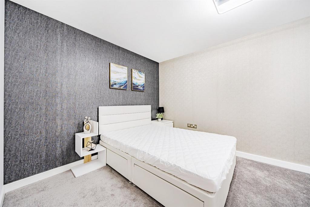 Second bedroom