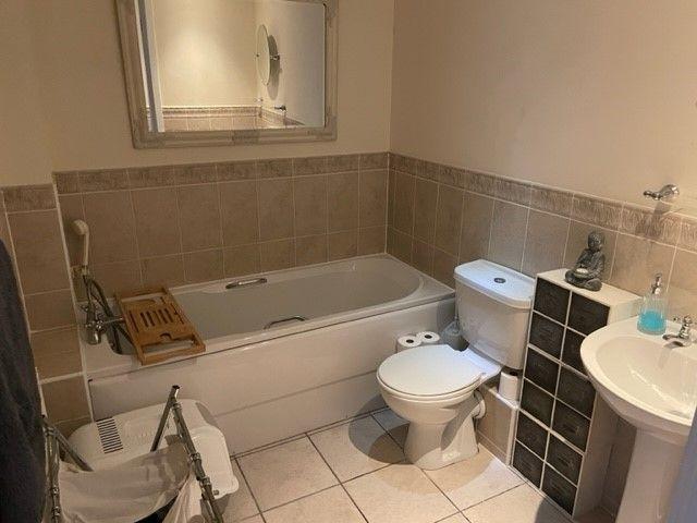 Family bathroom