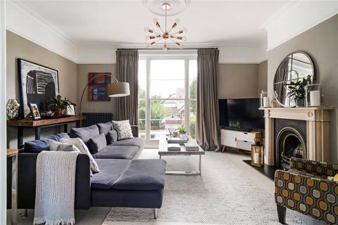6 bedroom end of terrace house for sale - Painswick Road, Cheltenham, Gloucestershire, GL50