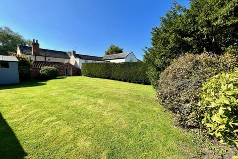 3 bedroom detached house for sale, Fair View Church Close Donington-on-Bain Louth LN11 9TL