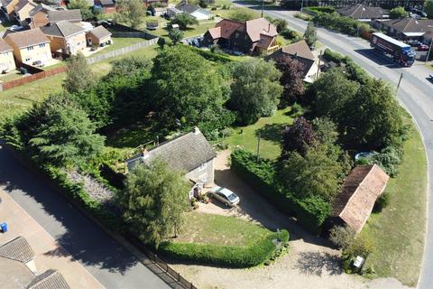 3 bedroom detached house for sale, Stock Corner, Beck Row, Bury St Edmunds, Suffolk, IP28